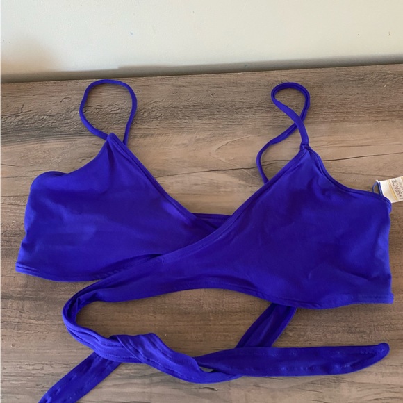 L space tie up swim top - Picture 3 of 3